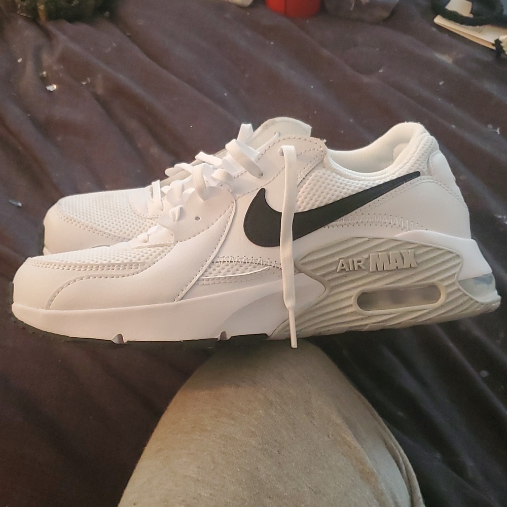 Brand new Nike air max sneakers